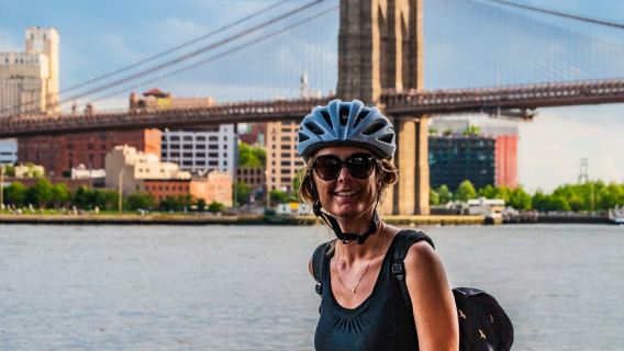 Brooklyn: 2-Hour Manhattan & Brooklyn Bridges Bike Tour
