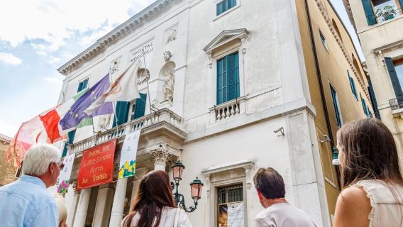 Venecia: Entrada a la Ópera La Fenice con audioguía