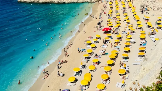 perjalanan satu hari Kota Antalya Fethiye D400 Butterfly Valley Kaş