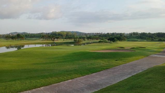 Гольф-клуб Hermes (бывший: Международное гольф-поле Links Palicza) - Hermes Golf Club