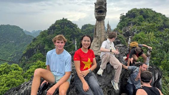 Hoa Lu Tam Coc & Mua Cave With Buffet Lunch
