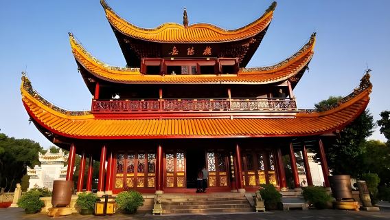Changsha to Yueyang Tower and Dongting Lake Tourism and Resorts Zone private chartered tour (small group of 2-8 people) - no join-in tour + door-to-door pickup