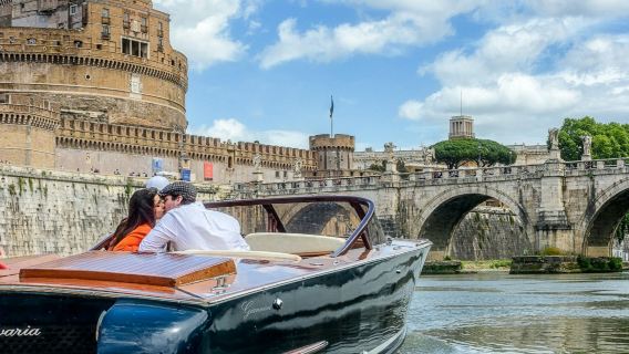 Roma: Crucero privado por el río Tíber