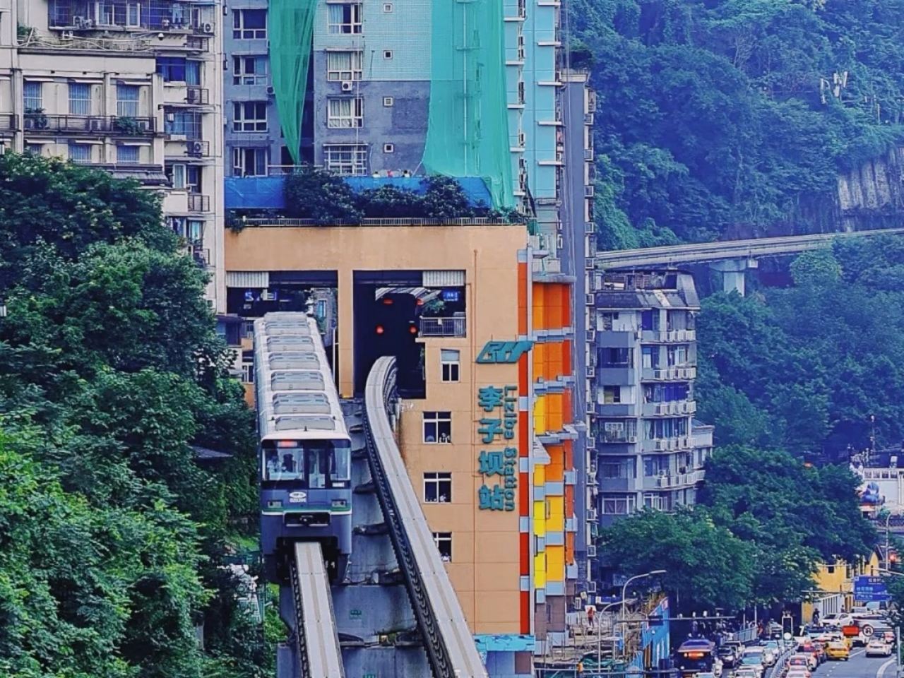 ทัวร์ 1 วันแบบกลุ่ม 2-8 คนในเมืองฉงชิ่ง|บริการรับส่งจากโรงแรม|รวมกระเช้าลอยฟ้า แม่น้ำแยงซีเกียง|บริการภาษาอังกฤษ (เลือกได้)