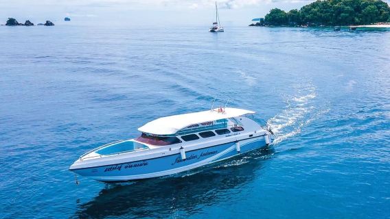 Noleggio motoscafi a Phuket, noleggio barche alle isole Similan, isola di Racha, isola di Phi Phi, isola di Dan, isola di Coral, viaggi in Thailandia