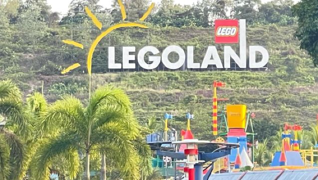 Singapore - LEGOLAND Malaysia Private Charter Transfer