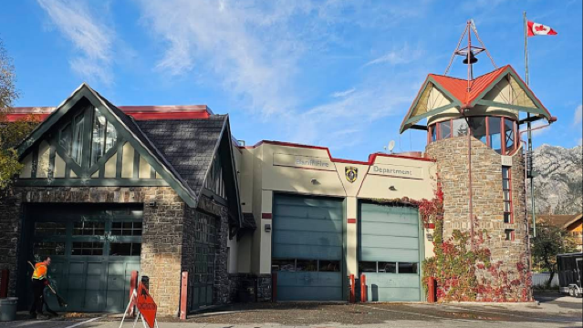 加拿大 卡爾加里-班夫徒步一日遊（可定制周邊遊）飯店接駁