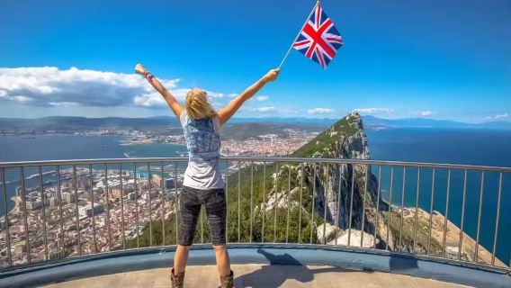 馬拉加來回：直布羅陀巨岩中文包車一日遊|飯店接駁|精緻私家團