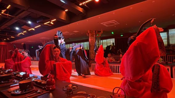 【上海·盛宮宴】沉浸式體驗古代君王文化主題餐秀·可選午宴/晚宴/妝造（精品美食+特色演出+儀式感滿滿）