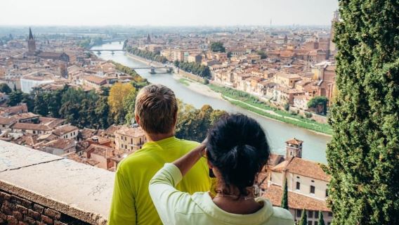 Verona e-Bike Tour: City Center and Panoramic Views