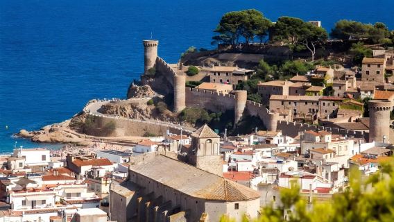 Costa Brava Tour: Kayak, Snorkel & Cliff Jump - Small Group