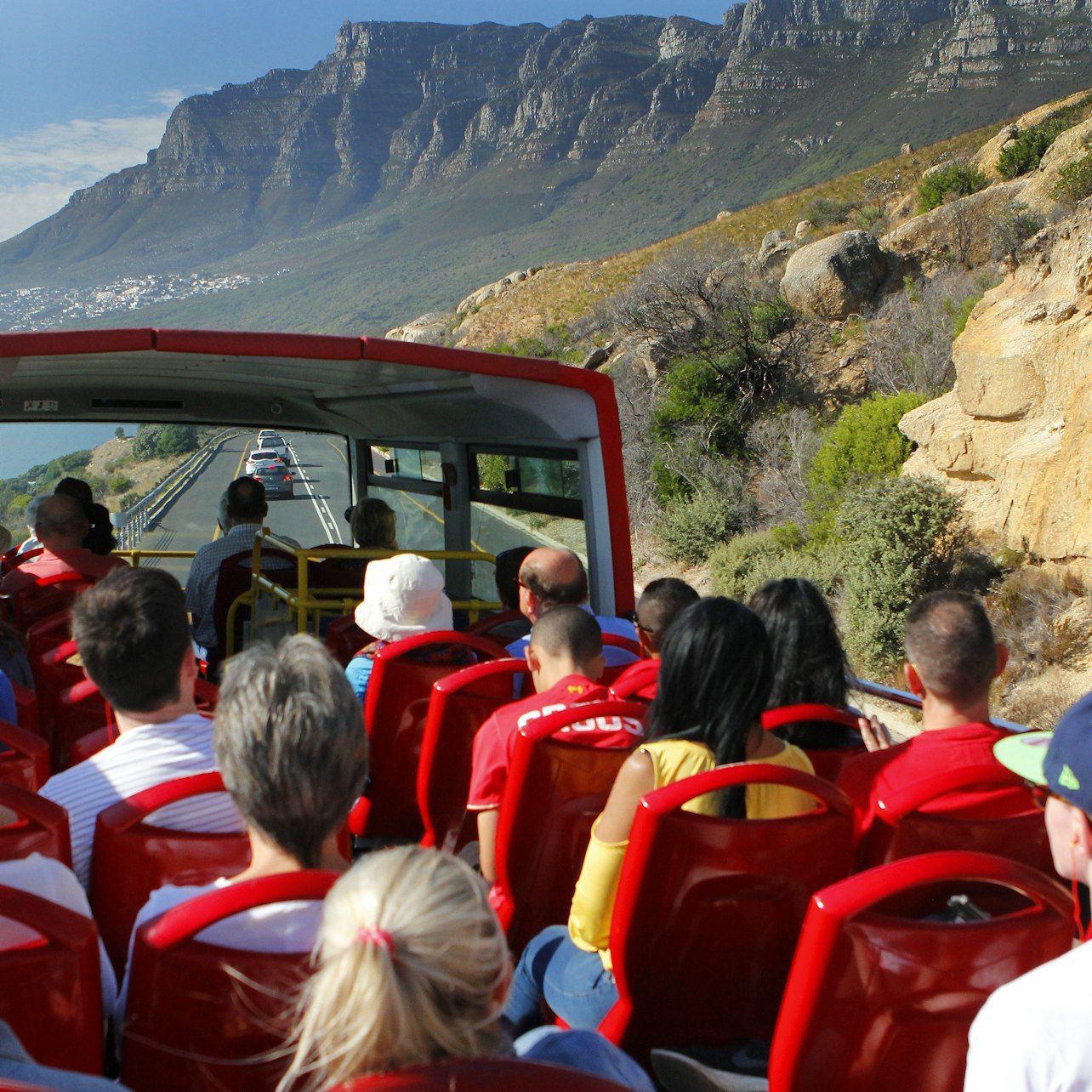 Hop-on Hop-off Bus Cape Town: Classic or Premium Ticket