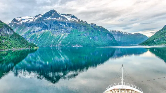 Lofoten Fjord cruise