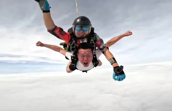 衡陽Trip Moments【湖南衡陽大浦跳傘基地 4000米高空跳傘+專業高清攝像+影片】