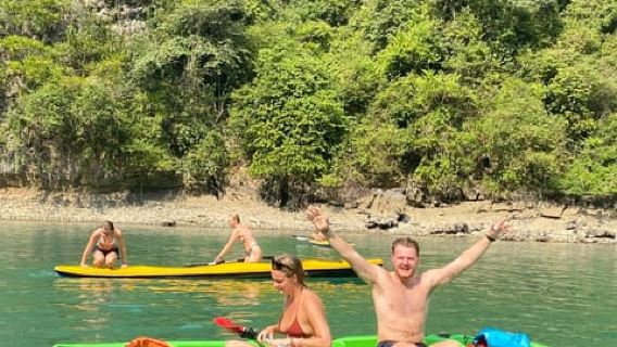 Cat Ba: Full- day trip with biking, kayaking, meal, tickets