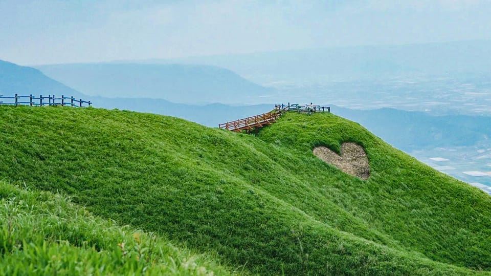 Fukuoka: Mt. Aso Volcano, Kusasenri & Grasslands Day Tour