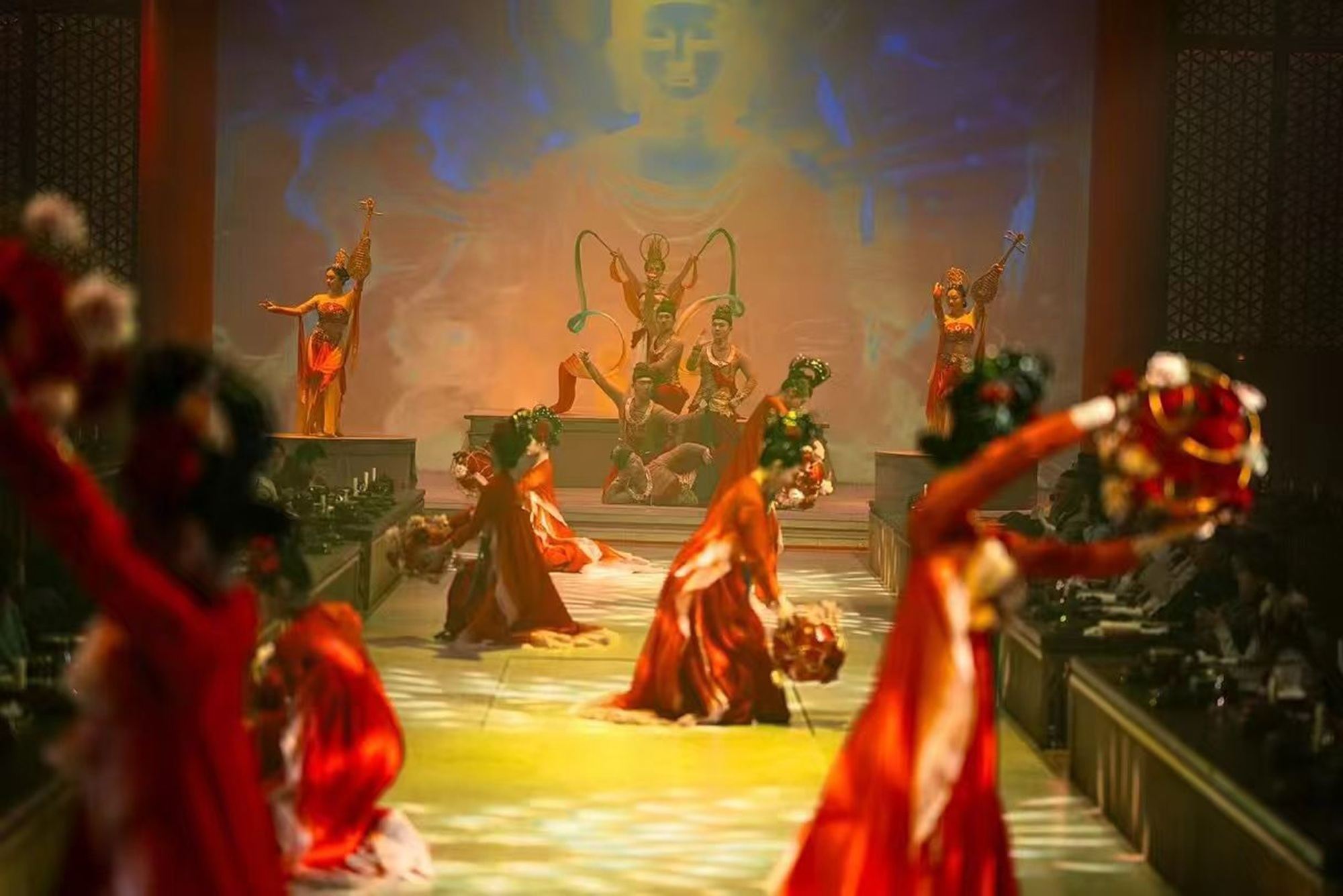 Luoyang Empress Wu Feast Experience (Dingdingmen Branch) (Imperial Luxury + Elegant Dance + Royal Delicacies + Tang Dynasty Charm + Zhou Dynasty Splendor)