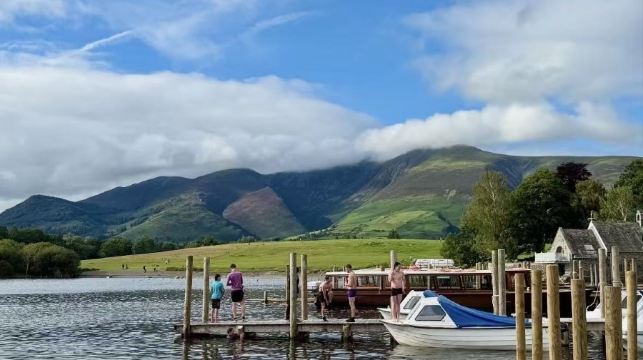 英國湖區國家公園+温德米爾湖+彼得兔世界【走進湖區包車一日遊】