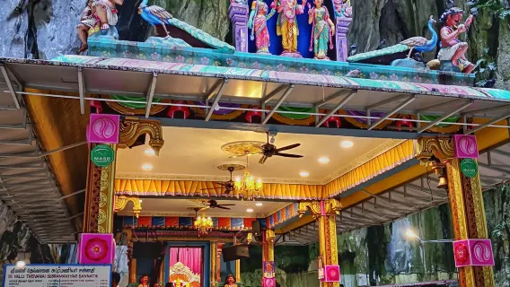 Batu-Höhlen Twilight & Little India Nacht-Tour