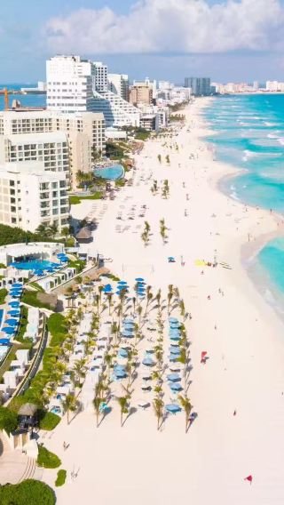 1-day tour to Isla Mujeres from Cancun (English-speaking group, includes snorkeling and buffet lunch)