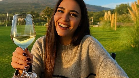 Pompeii Guided Tour & Lunch with Superior Wine Tasting