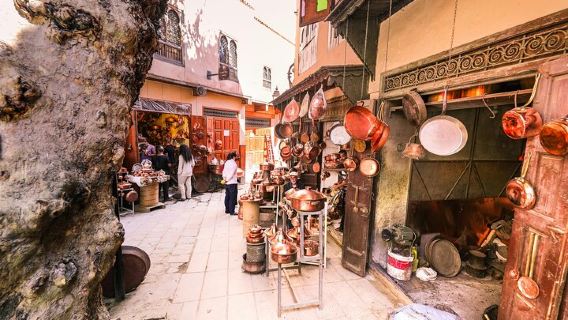 Marrakech: visita guidata a piedi dei Souk con una guida locale