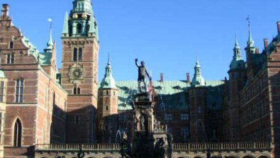 Copenhagen + Kunsthal Charlottenborg + The Little Mermaid 1-day tour / Customizable itinerary - Tailored options available