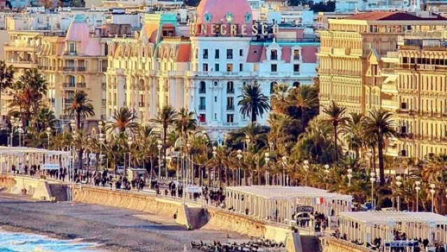 Lawatan klasik sehari di Côte d'Azur Perancis: Monte Carlo Monaco + Bandar Èze + Menton