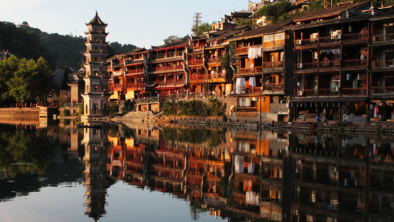 A one-day private tour from Zhangjiajie to Fenghuang Ancient Town (visit one of China's most beautiful small towns)