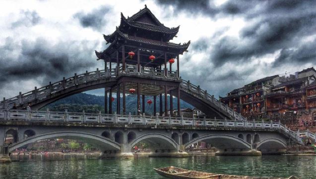 [Salida desde Zhangjiajie] Tour de un Día al Pueblo Antiguo de Fenghuang (Con Billete & Traslado Privado)