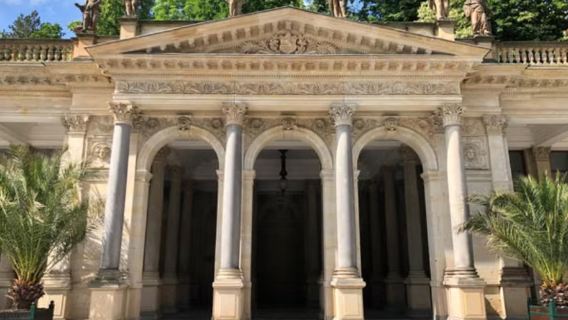 Prague Czech - Kolonnada Karlovy Vary - Hotel Grand Pupp - lawatan sehari - Tidak Termasuk Tiket Masuk