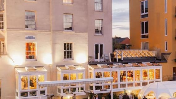 Oxford: Guided Sightseeing River Cruise