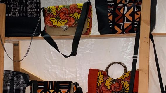 Mindelo Cultural: city tour visit studios of local artists