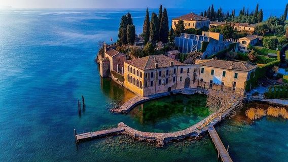 Peschiera del GardaTours
