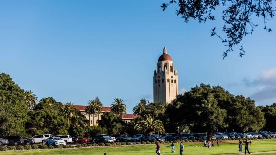 美國斯坦福大學講解：漫步無圍牆校園，解鎖矽谷旁的學術傳奇 探秘百年學府，在加州陽光裡讀懂頂尖教育底蘊