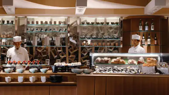 台南遠東飯店10F遠東CAFÉ自助式午餐券(平日晚餐+NT$110.假日午或晚餐+NT$330)