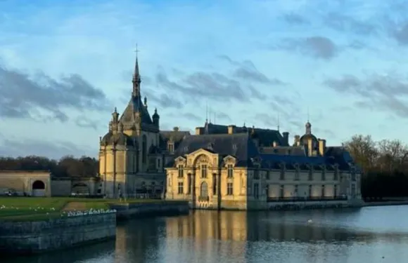 法國巴黎凡爾賽宮+梵高故居+尚蒂伊一日遊/行程可調-可拼團