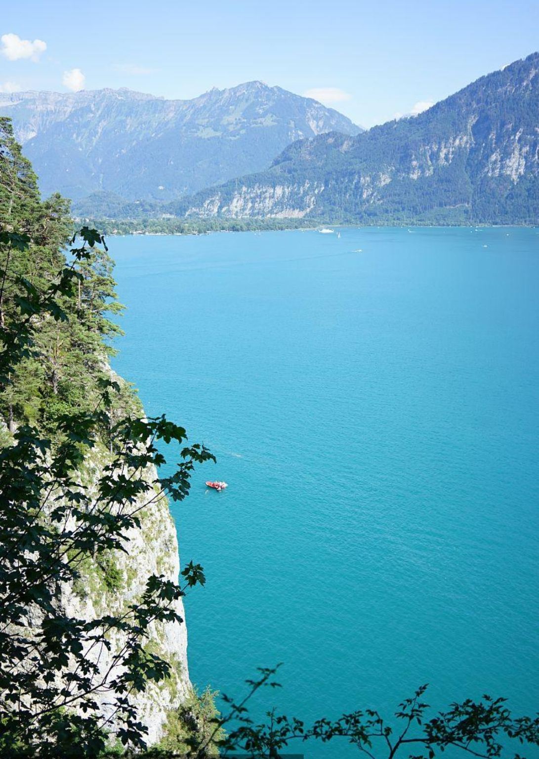 伯爾尼出發：一日盡覽圖恩湖、施皮茨與施陶河瀑布
