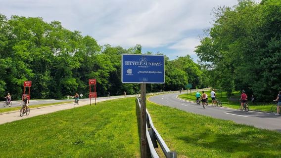 Domingo de ciclismo en Bronx River Parkway con alquiler de bicicletas