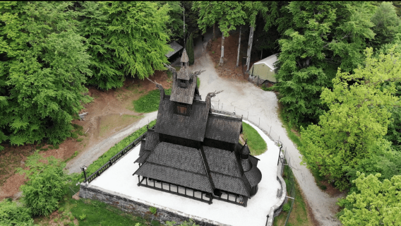 Bergen: Private City Tour with the Best of Hardangerfjord