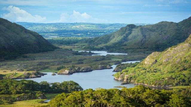 Ring of Kerry, Portomarie, and Skellig Ring 1-day tour in Ireland|Exquisite small group|Magnificent scenery