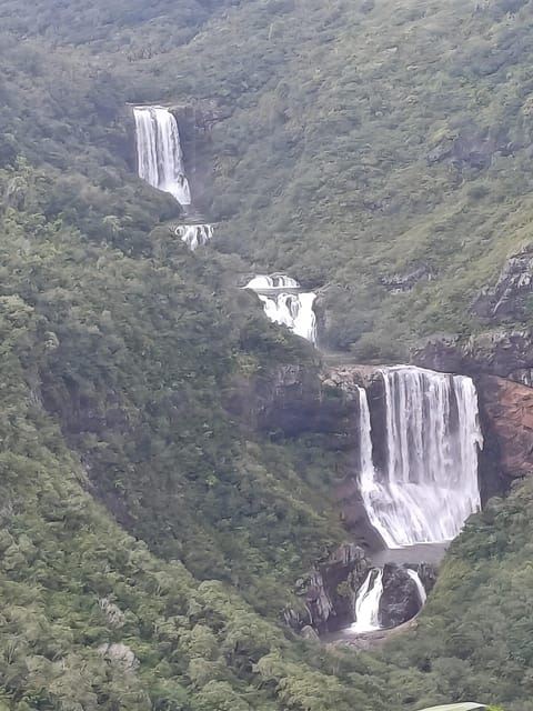 Tamarind Falls 7 Cascades Half-day Hike