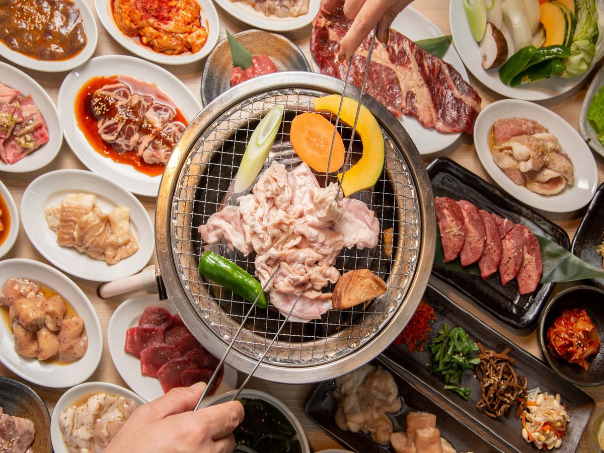 Tokiwa-tei Ikebukuro West Exit: Unlimited Japanese black beef! Choose between two meal vouchers with unlimited alcoholic or non-alcoholic drinks