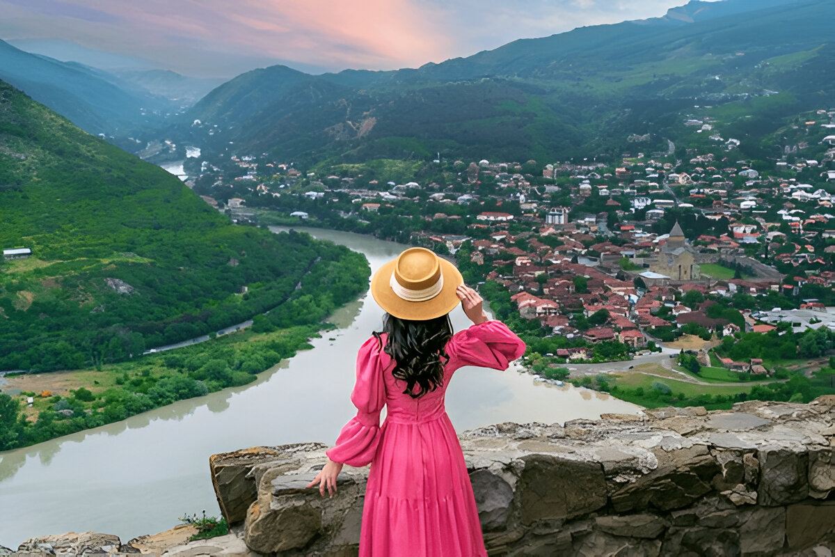 DayTrip Tbilisi to Mtskheta Jvari Gori and Uplitsikhe GuidedTour