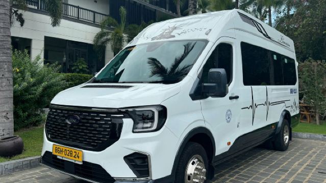 Private Car from Ha Giang to Ninh Binh or Vice Versa