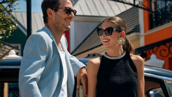 La Vallée Village Outlet: Roundtrip from Paris