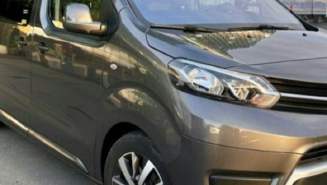 Blue Lagoon: One-way Private Transfer from Skarfabakki Cruise Terminal