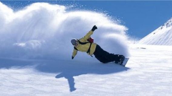 3-stündiges Skifahren für Anfänger im Yabuli New Sports Committee inklusive Skiausrüstung und Transfer mit einem kostenlosen Ticket für den Rentierpark