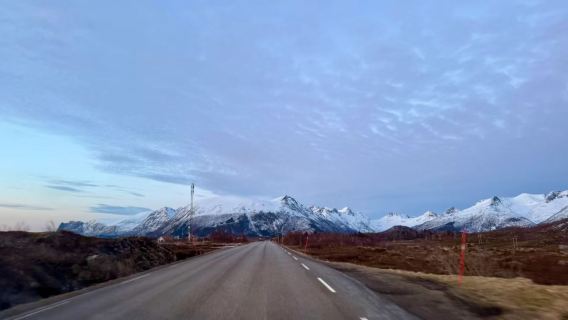 挪威斯沃爾韋爾-羅弗敦群島一日遊-精品小團-飯店接駁-可包車