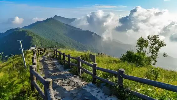 Tagesausflug zum Naturschutzgebiet Baxianshan in Tianjin | Privattour inklusive Ticket und Abholservice